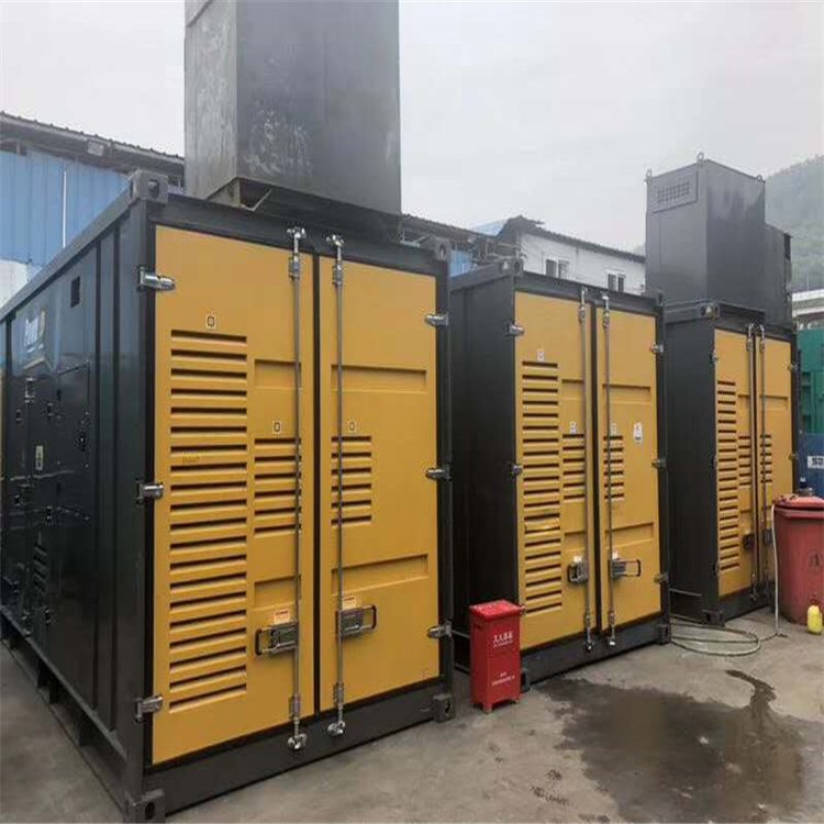 石阡温度变化对不同类型欠压保护装置的可靠性影响有何差异？